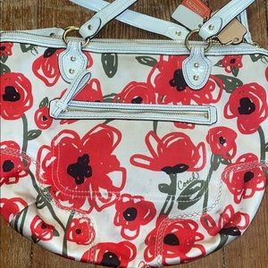 Coach poppy bag